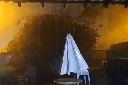 Chuva causa transtornos e deixa moradores sem energia elétrica em Ipiguá