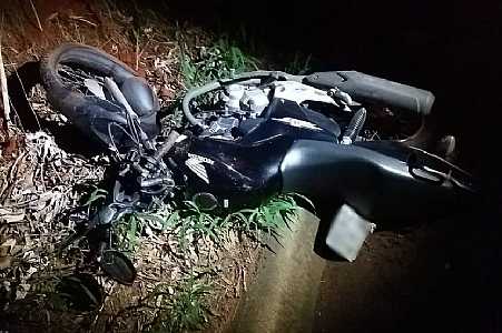 Acidente mata ciclista em rodovia de Araçatuba e deixa motociclista em estado grave