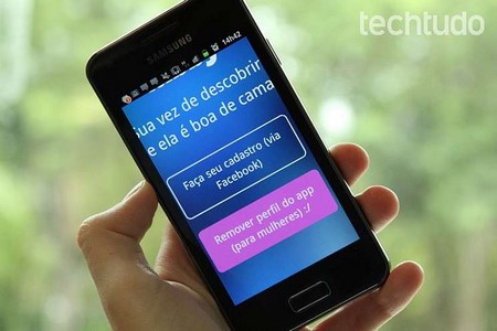 App para homens avaliarem moças, Tubby adia lançamento