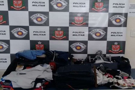 Mãe e filho são presos após furtarem loja de roupas em Auriflama, SP