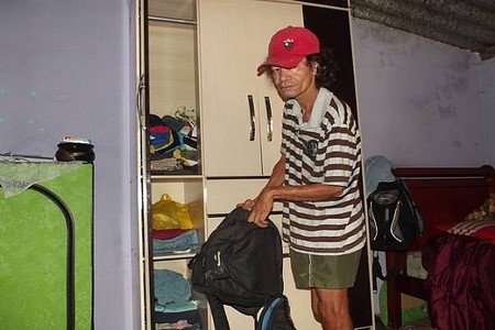 Homem que juntou R$ 28 mil catando latinhas é furtado em Cabo Frio, RJ
