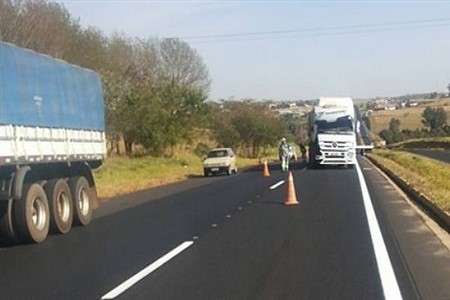 Acidente envolve dois caminhões em Fernandópolis
