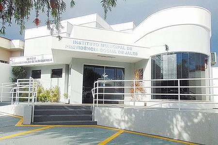 Prefeitura de Jales vai abrir concurso para cem cargos