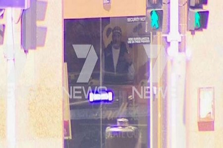 Homem armado faz reféns em café em Sydney, na Austrália