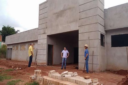 Prefeito Luciano e vice Dodo visitam obras em andamento 